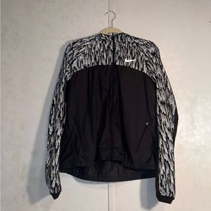 Nike Women’s Reflective Windbreaker